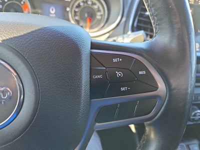 2019 Jeep Cherokee Limited FWD