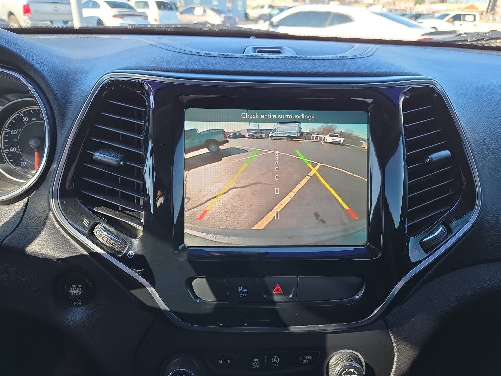 2019 Jeep Cherokee Limited FWD