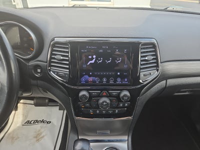 2020 Jeep Grand Cherokee Laredo E 4x4