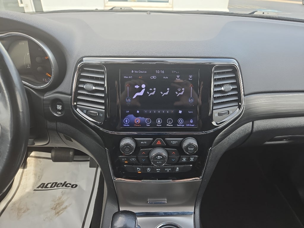 2020 Jeep Grand Cherokee Laredo E 4x4