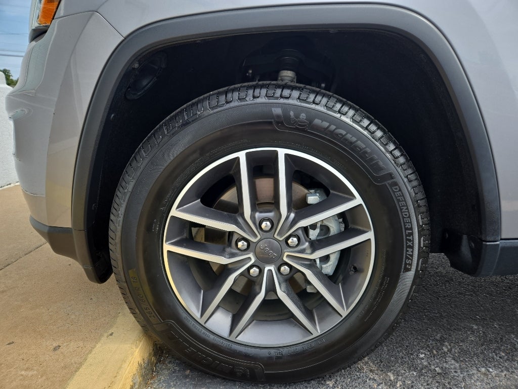 2020 Jeep Grand Cherokee Laredo E 4x4