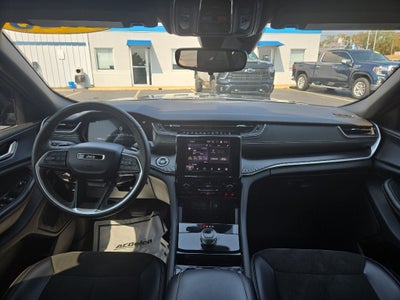 2023 Jeep Grand Cherokee Altitude 4x4