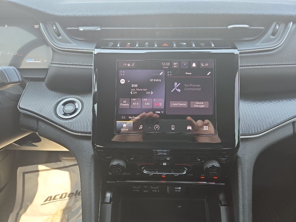 2023 Jeep Grand Cherokee Altitude 4x4