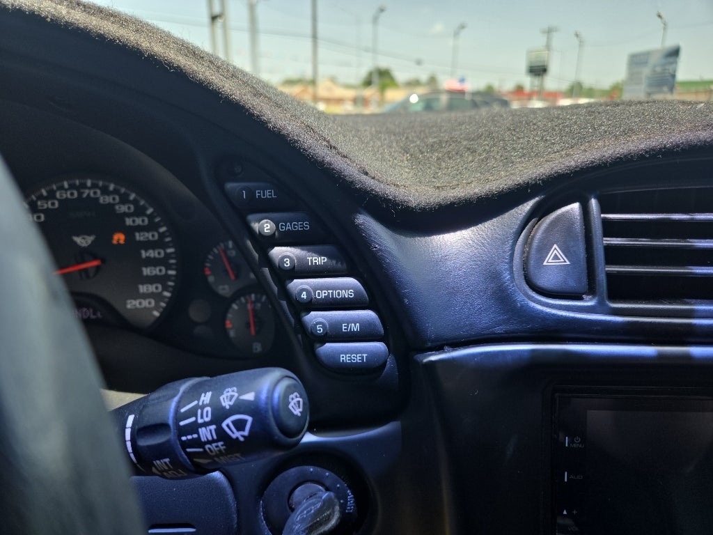 2004 Chevrolet Corvette Base