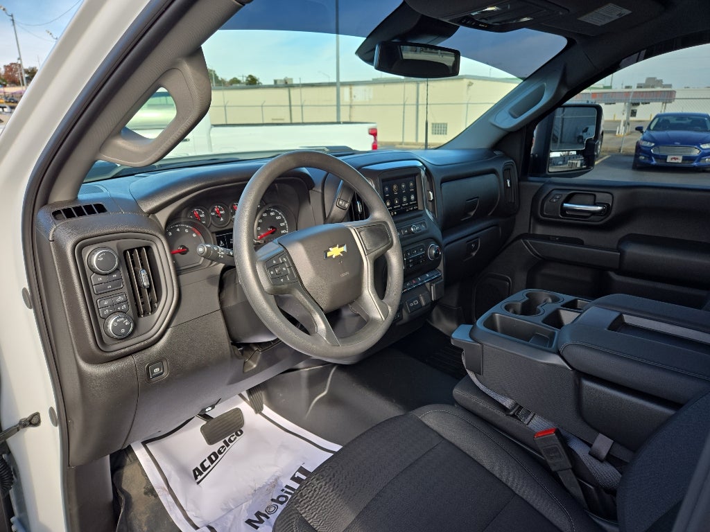 2025 Chevrolet Silverado 2500 HD Custom