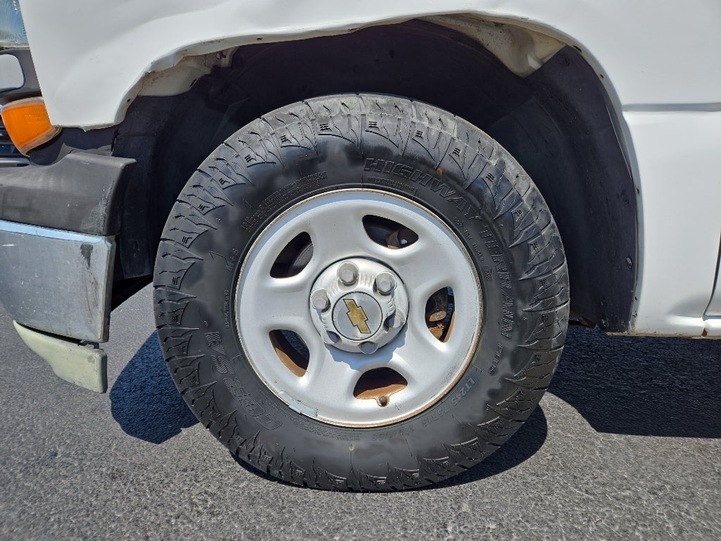 2001 Chevrolet Silverado 1500 Base