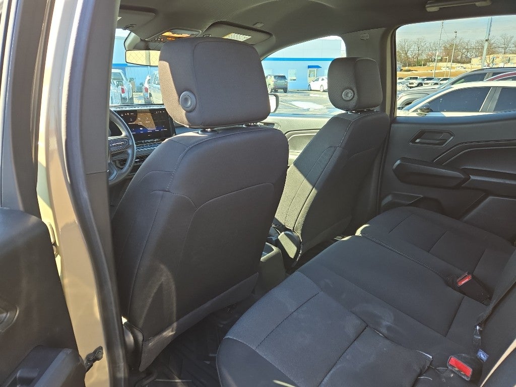 2024 Chevrolet Colorado WT