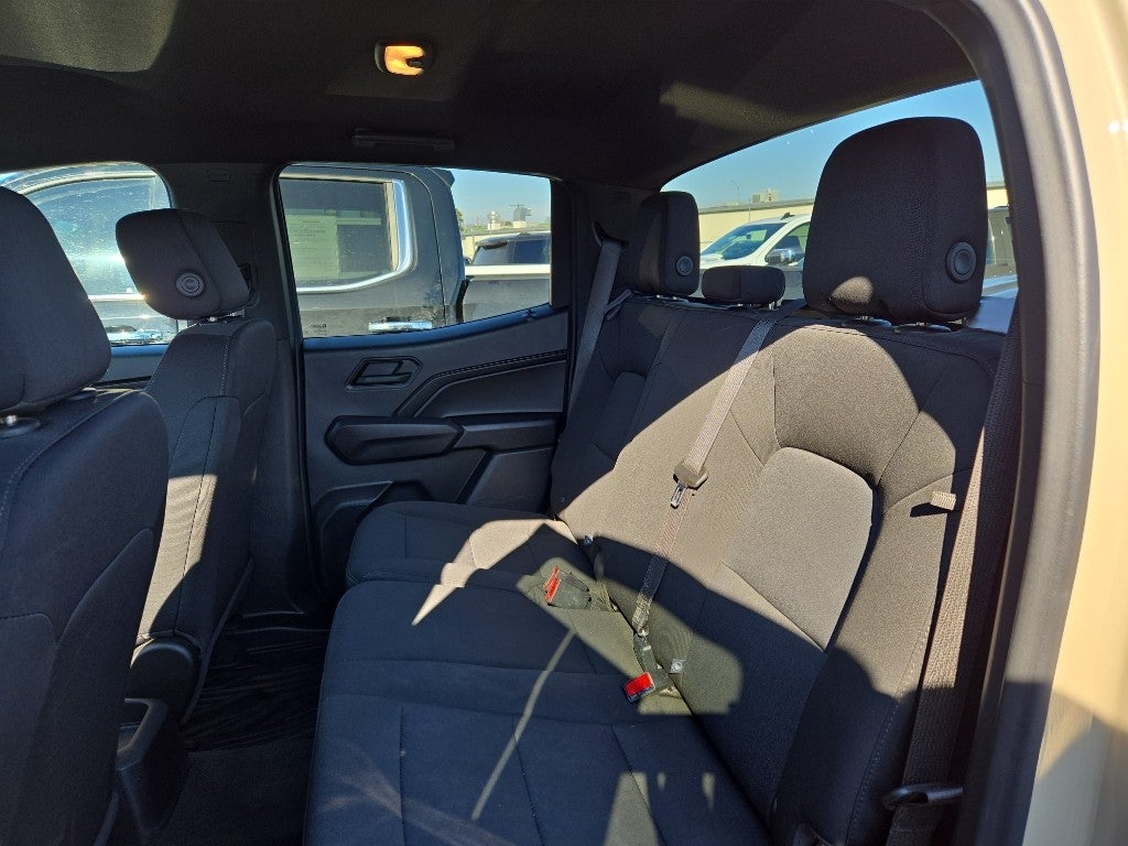 2024 Chevrolet Colorado WT