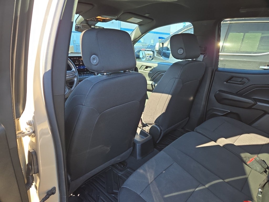 2024 Chevrolet Colorado WT