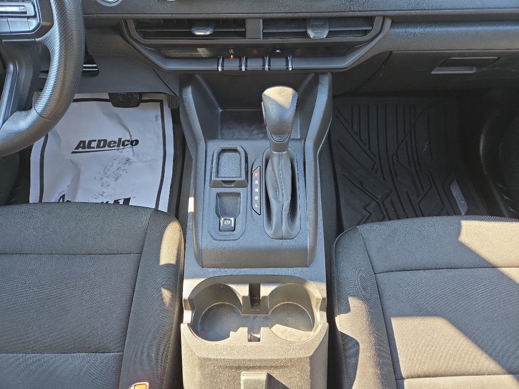 2024 Chevrolet Colorado WT