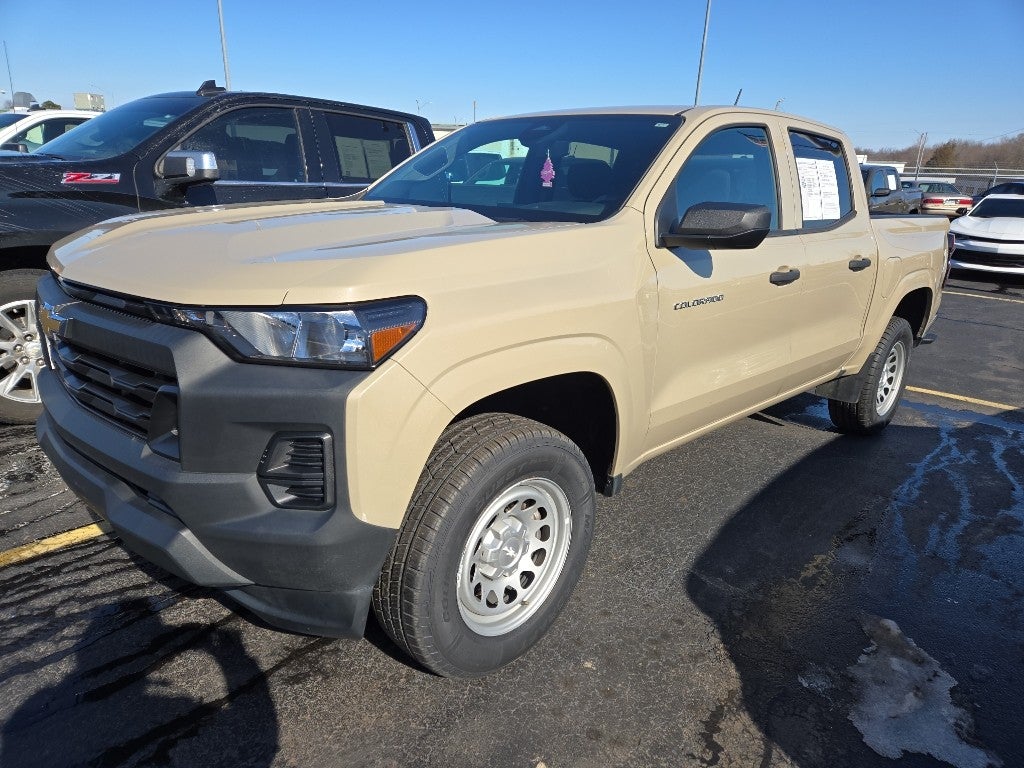 2024 Chevrolet Colorado WT