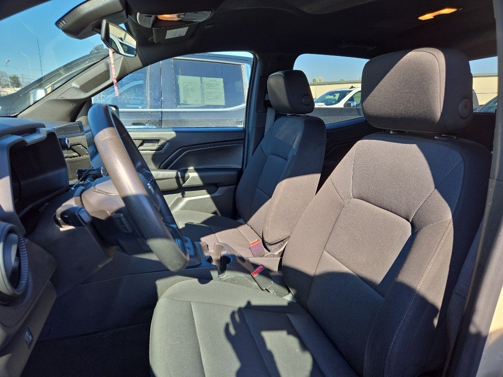 2024 Chevrolet Colorado WT