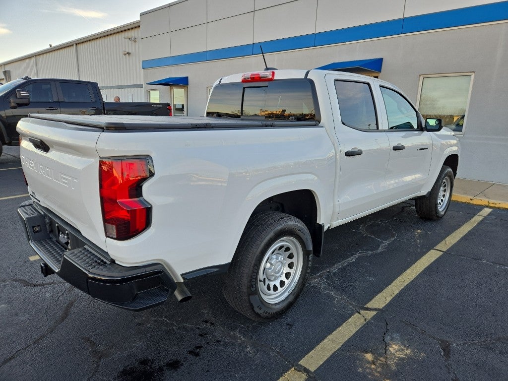 2024 Chevrolet Colorado WT