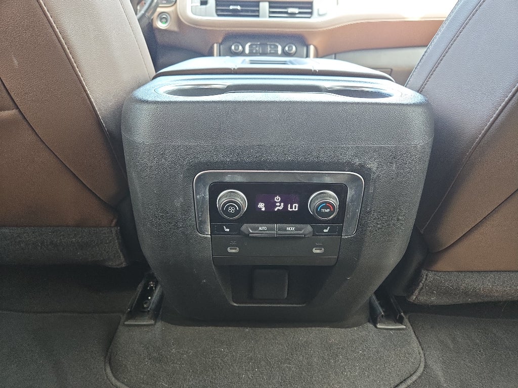 2021 Chevrolet Suburban High Country