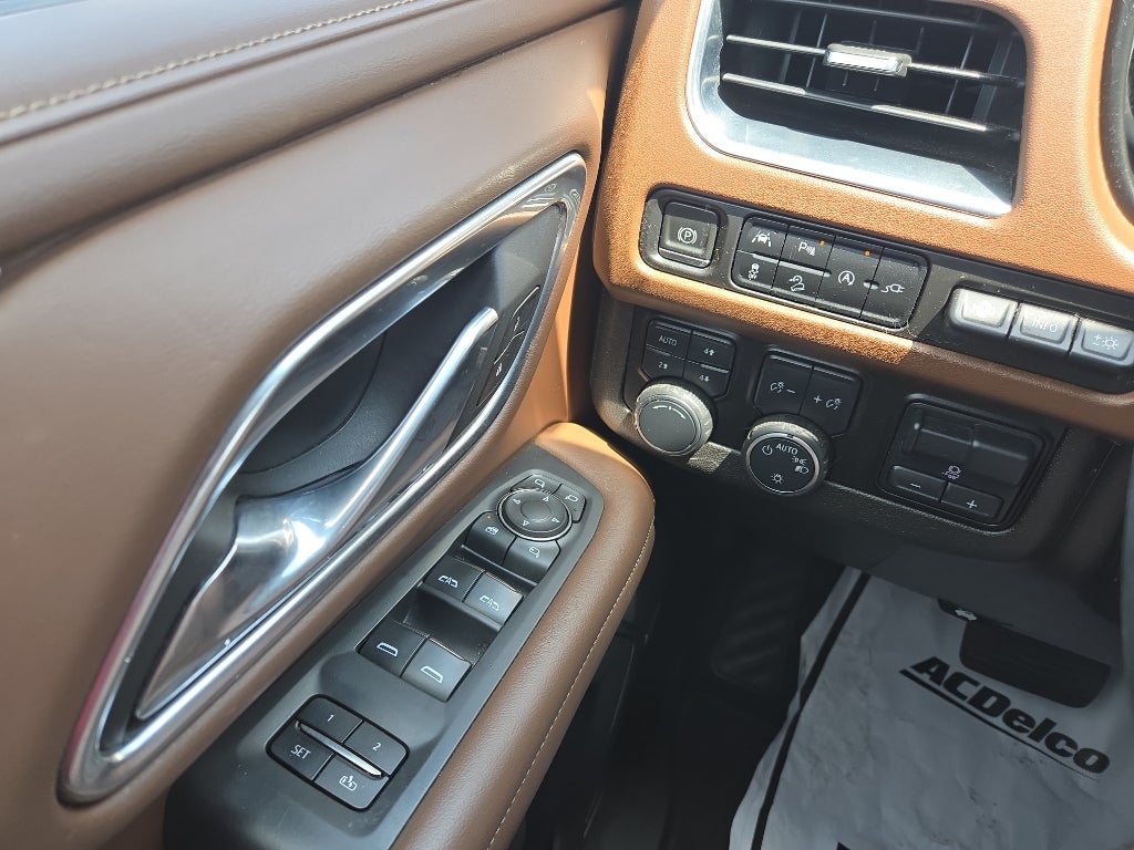 2021 Chevrolet Suburban High Country