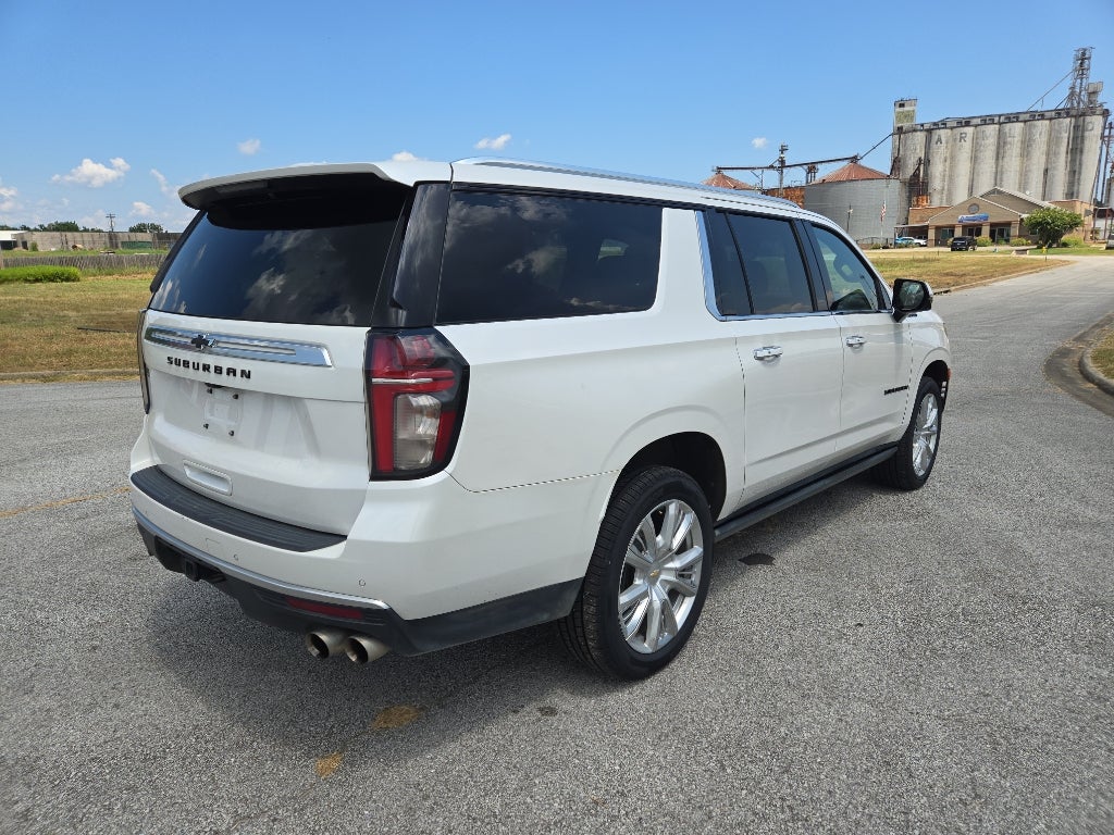 2021 Chevrolet Suburban High Country