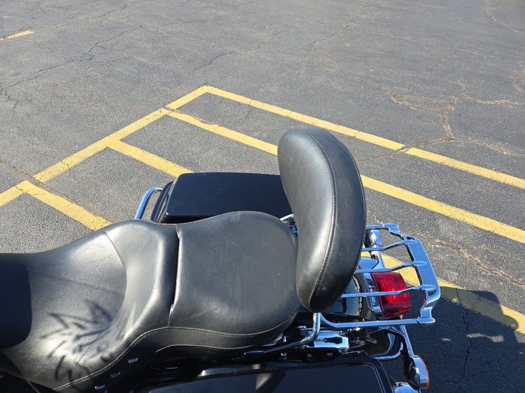 2012 HARLEY-DAVID FLHR SHRINE Base