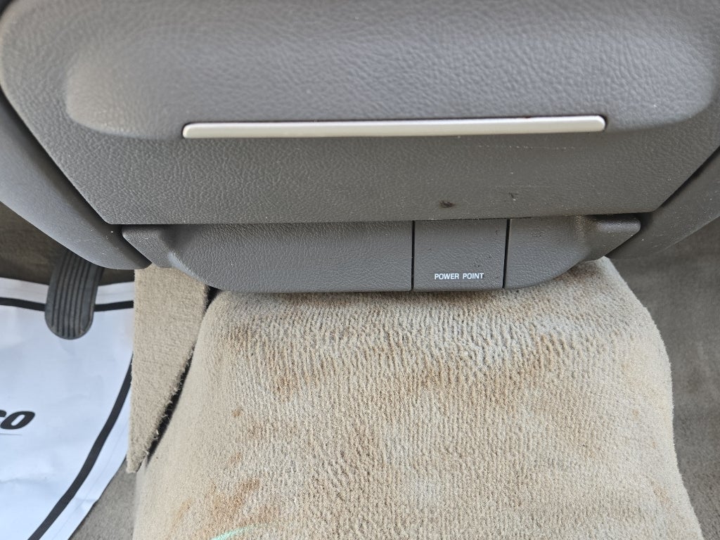 2006 Lincoln Town Car Signature Limited