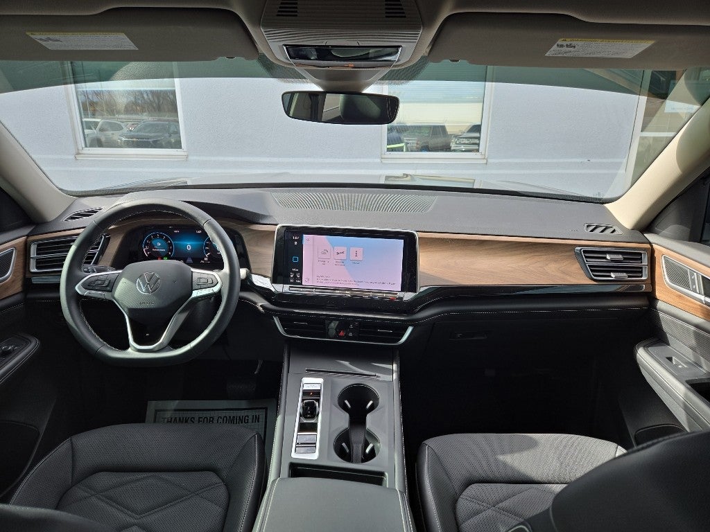 2024 Volkswagen Atlas 2.0T SE