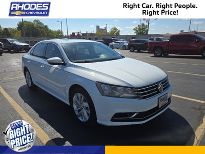 2018 Volkswagen Passat 2.0T SE