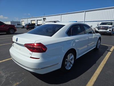 2018 Volkswagen Passat 2.0T SE