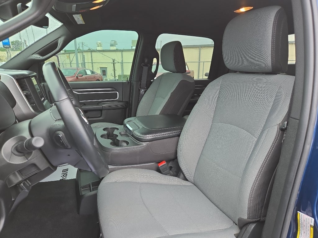 2024 RAM 2500 Big Horn Crew Cab 4x4 6'4" Box