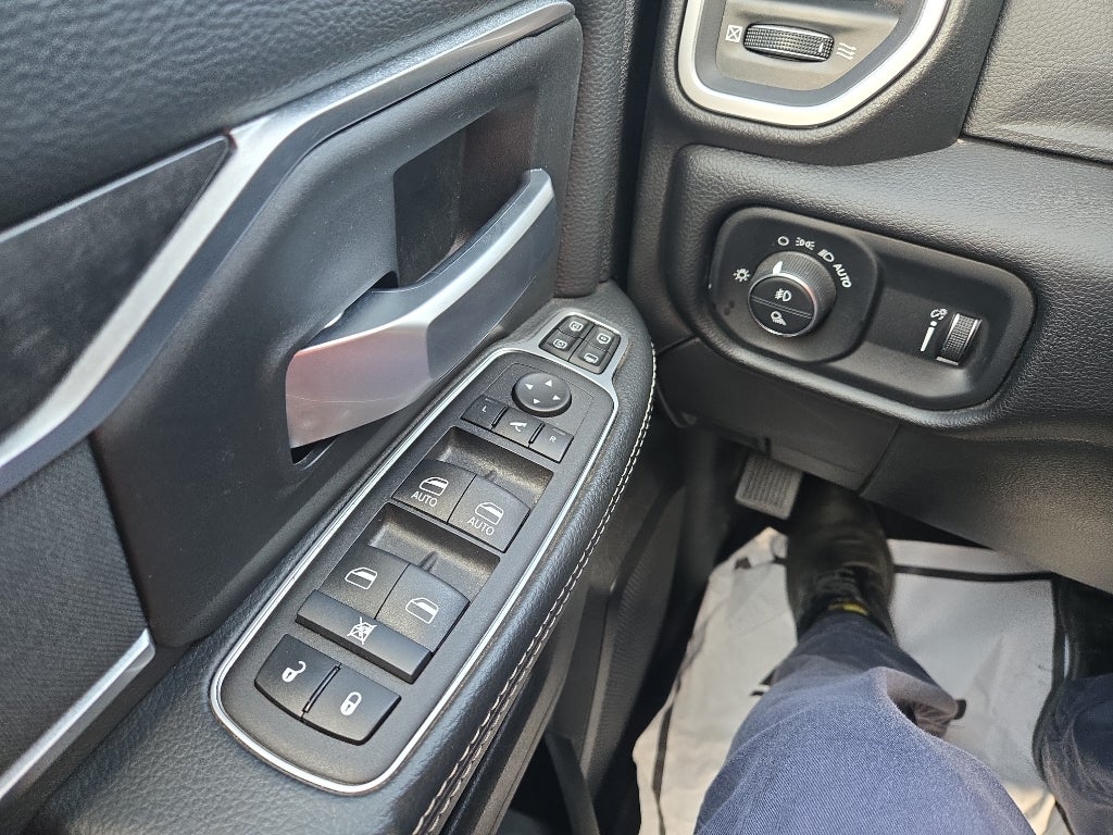2024 RAM 2500 Big Horn Crew Cab 4x4 6'4" Box