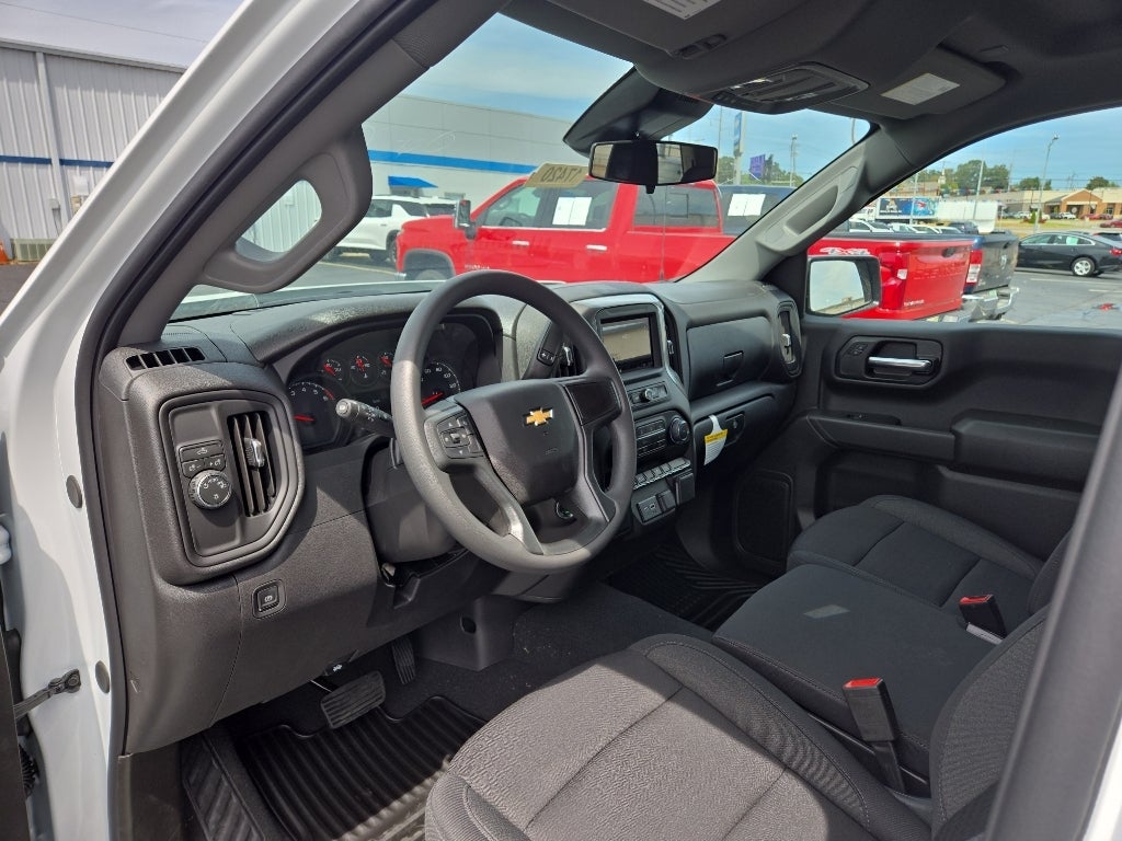 2026 Chevrolet Silverado 1500 Custom - Photo 8