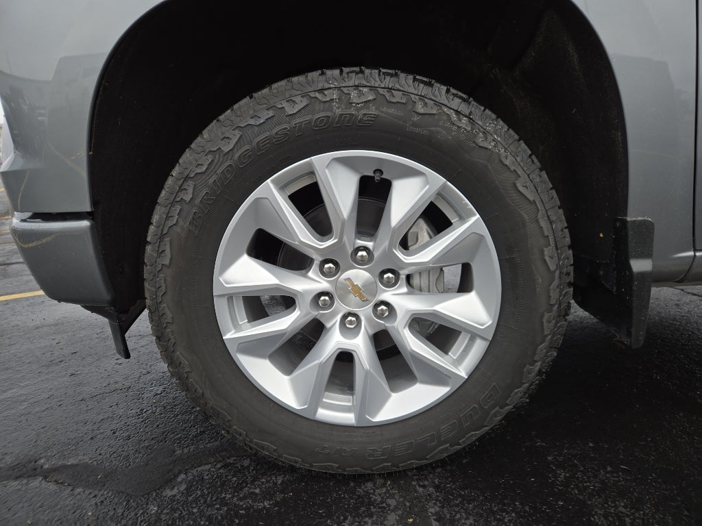 2025 Chevrolet Silverado 1500 Custom