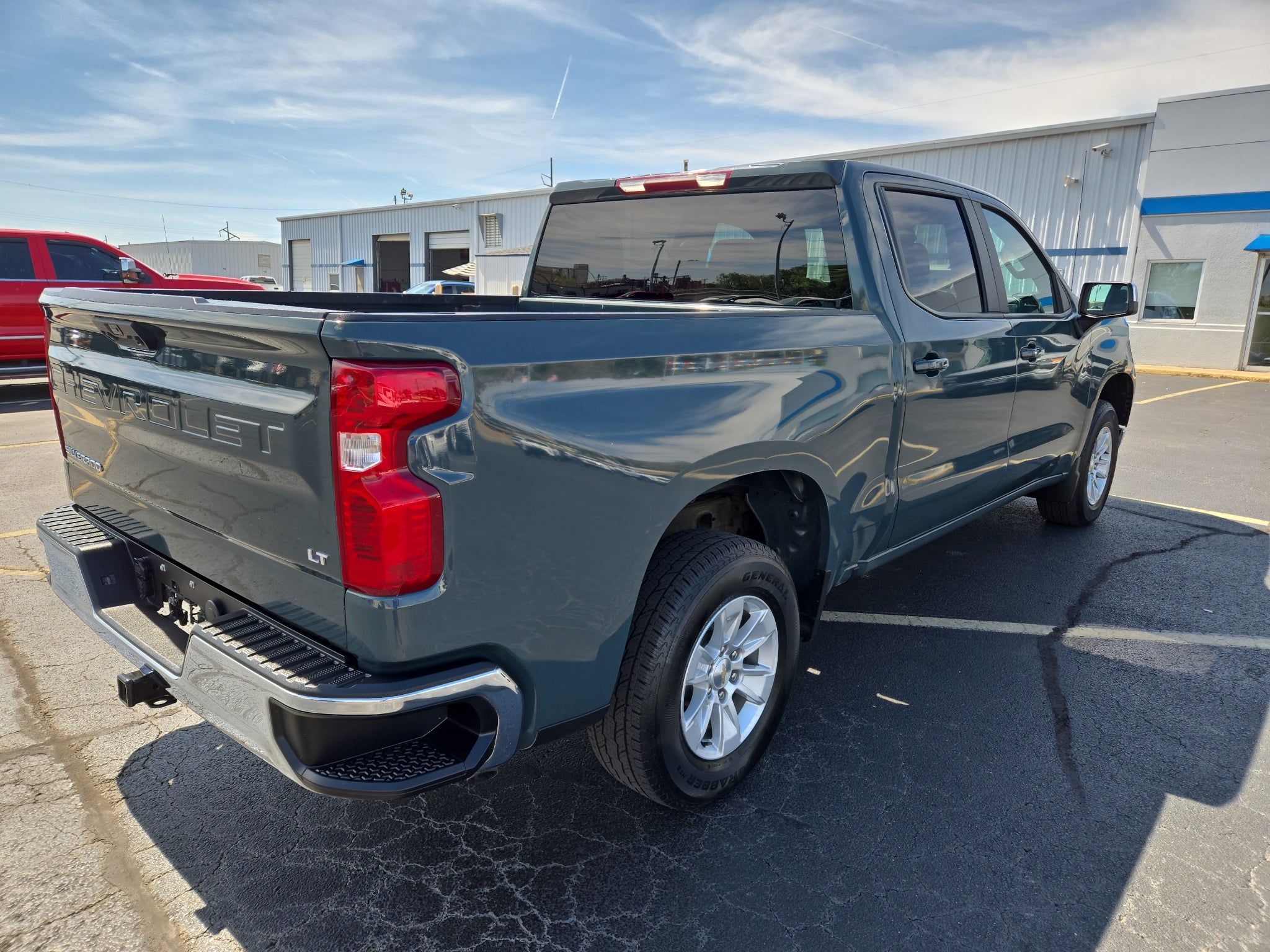 2025 Chevrolet Silverado 1500 LT