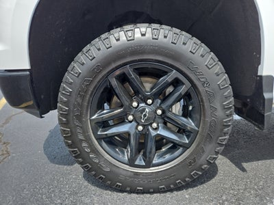 2022 Chevrolet Silverado 1500 Custom Trail Boss