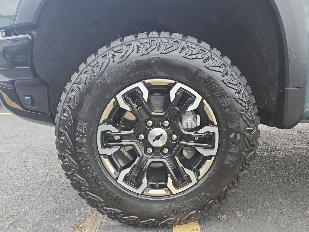 2025 Chevrolet Silverado 1500 ZR2