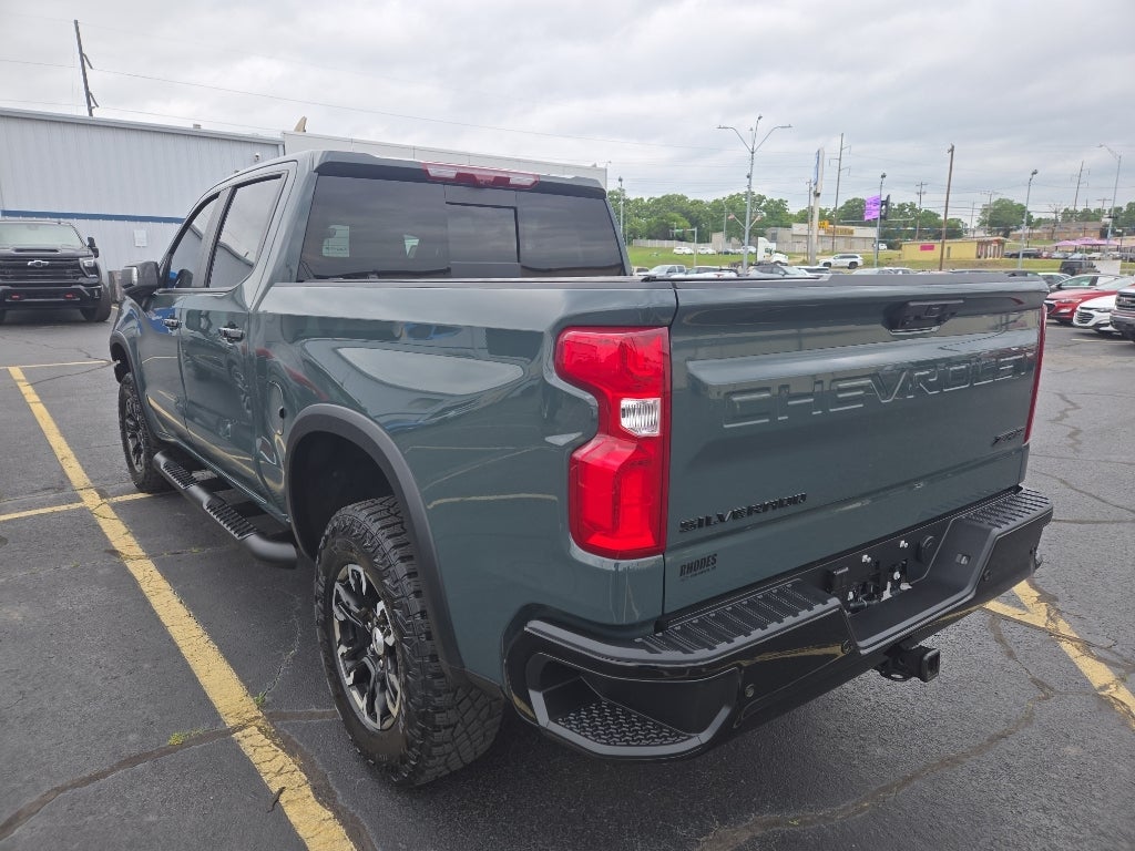 2025 Chevrolet Silverado 1500 ZR2