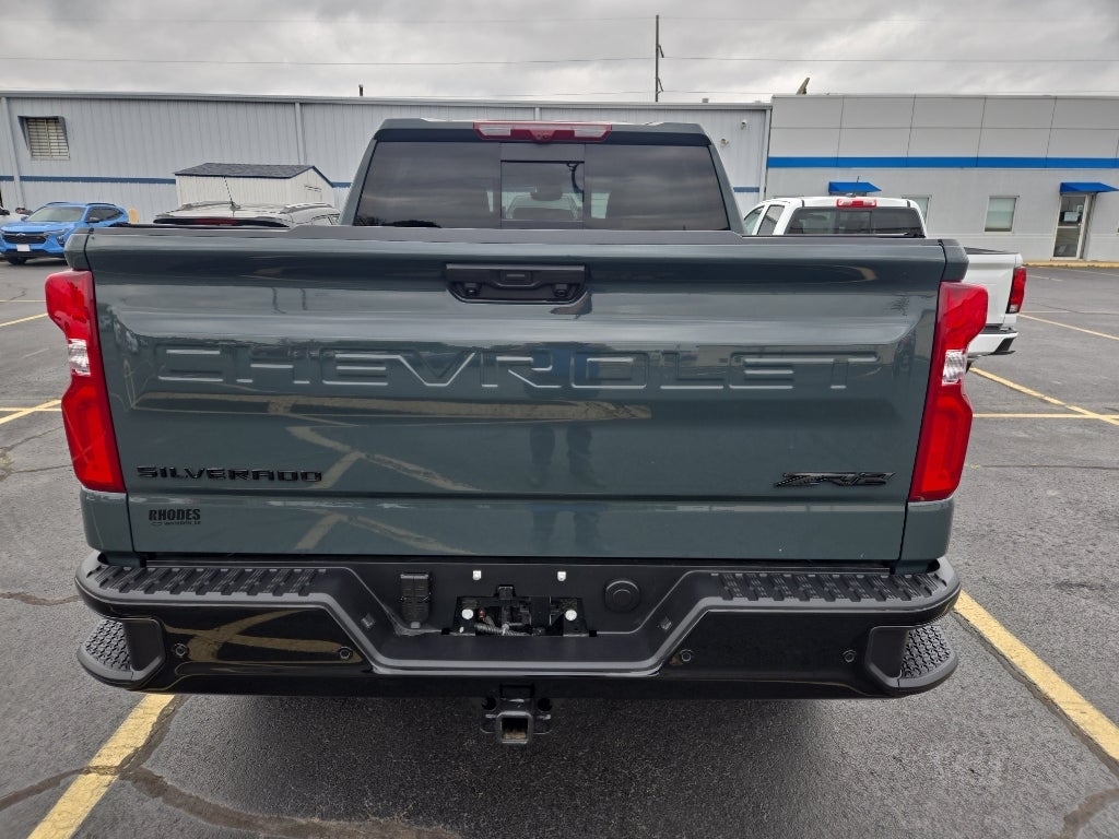 2025 Chevrolet Silverado 1500 ZR2