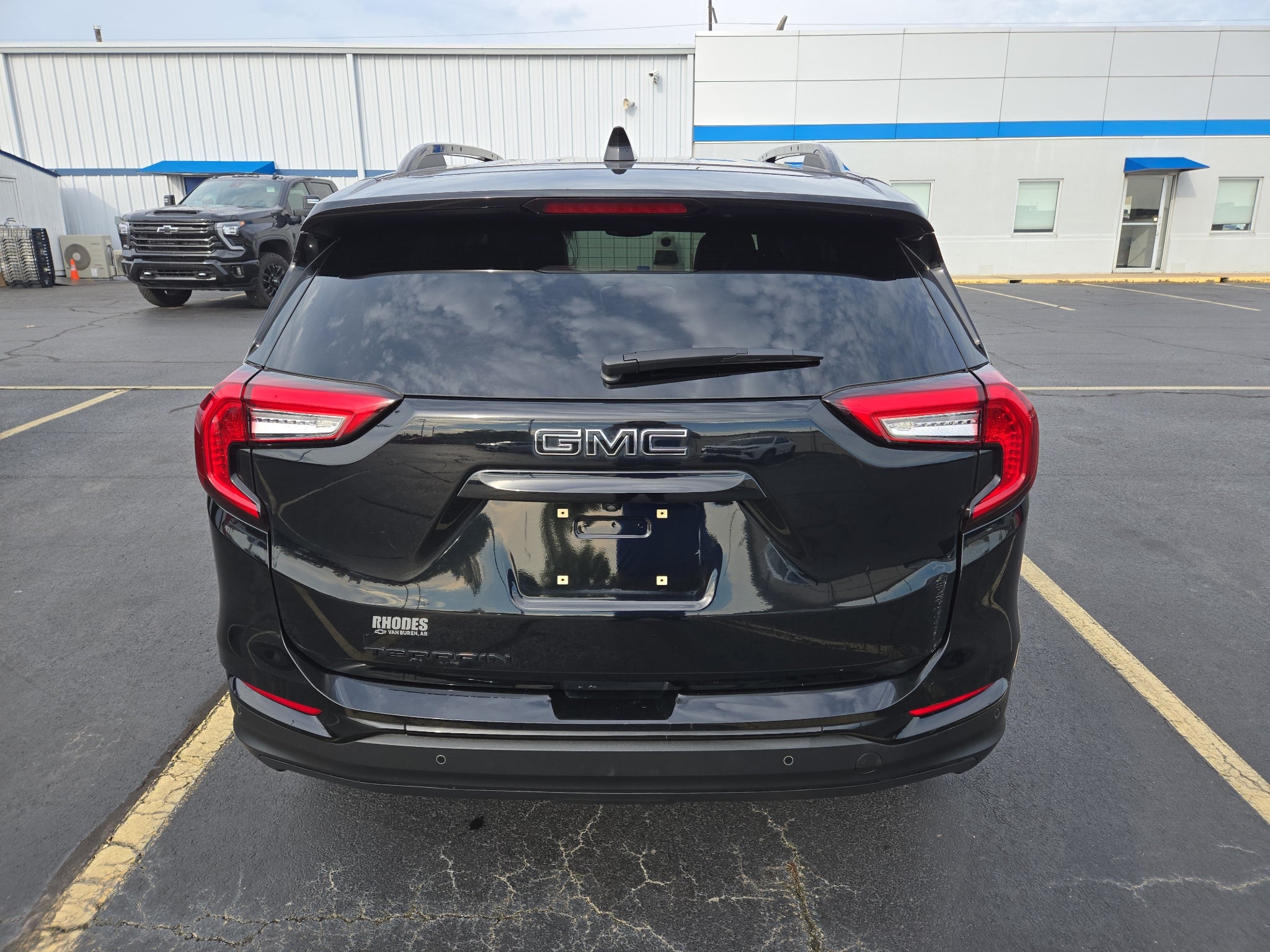 2023 GMC Terrain SLT