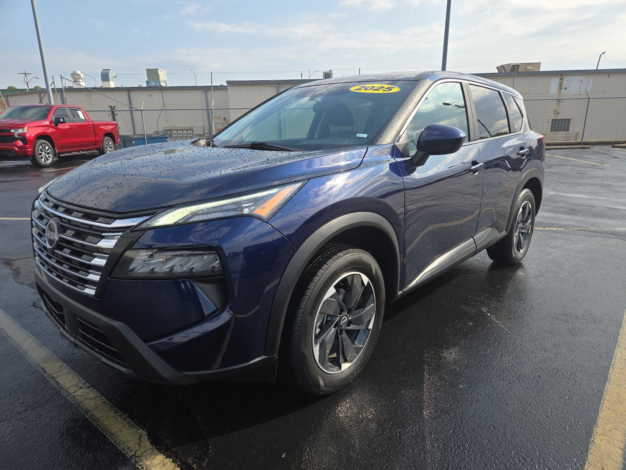 2025 Nissan Rogue SV