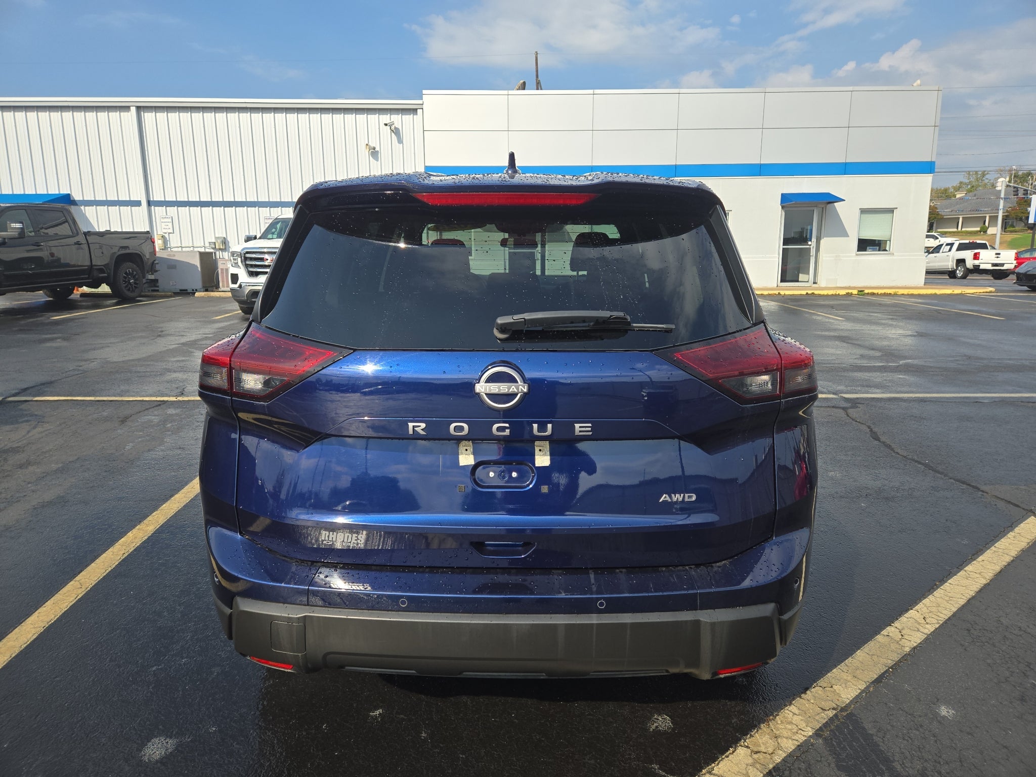 2025 Nissan Rogue SV