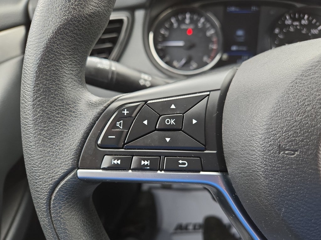 2022 Nissan Rogue Sport S FWD Xtronic CVT