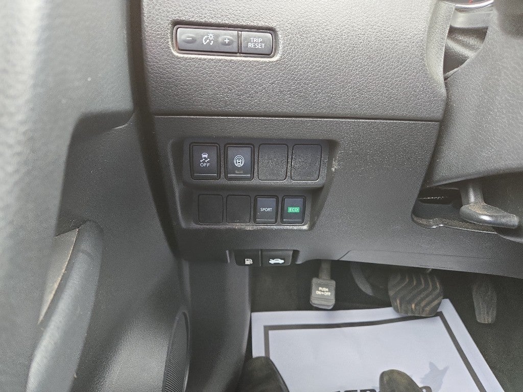 2022 Nissan Rogue Sport S FWD Xtronic CVT