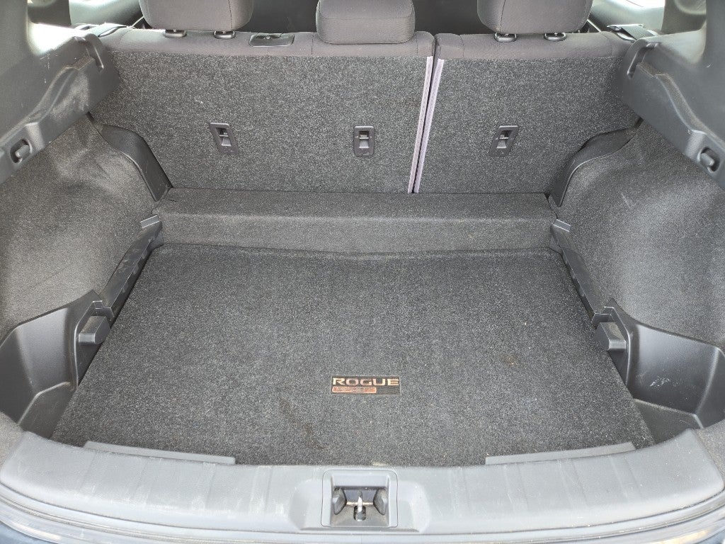 2022 Nissan Rogue Sport S FWD Xtronic CVT