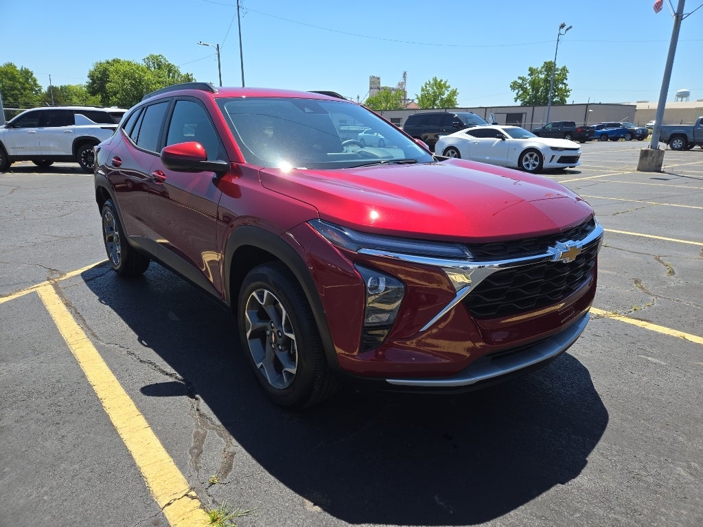 2025 Chevrolet Trax LT's photo