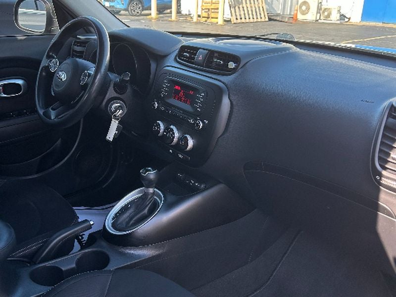 2015 Kia Soul Base