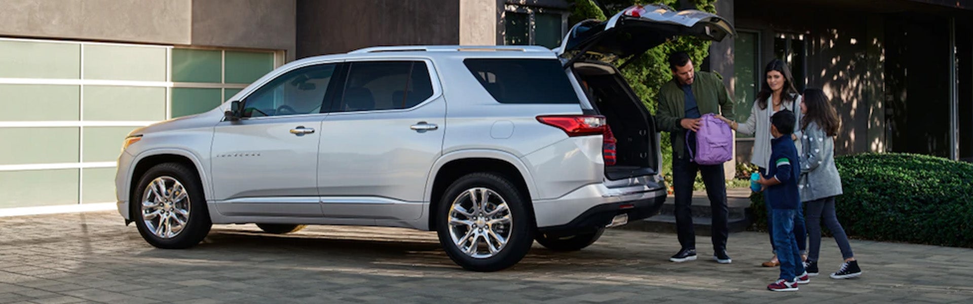 2021 Chevrolet Traverse Hero